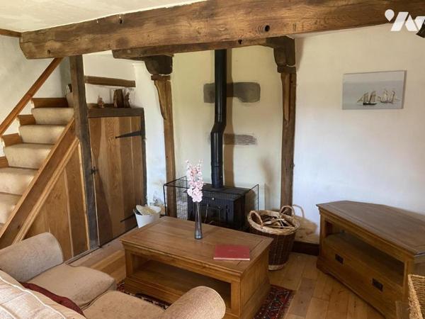 EXCLUSIVITE  - MAISON ATHYPIQUE AVEC CACHET  et TERRAIN