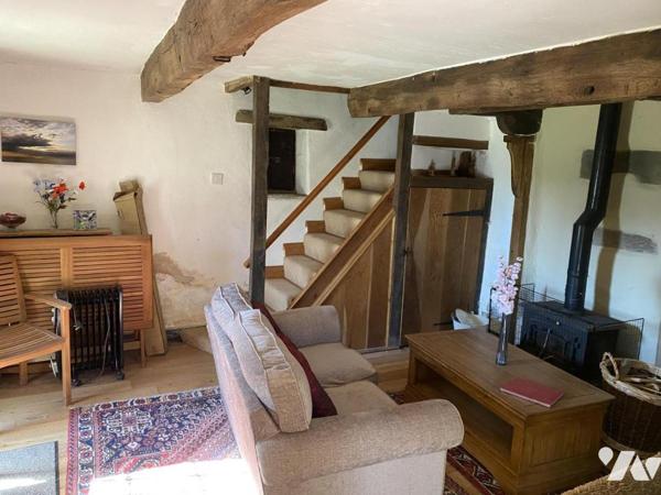 EXCLUSIVITE  - MAISON ATHYPIQUE AVEC CACHET  et TERRAIN