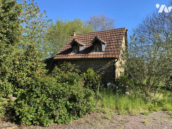 EXCLUSIVITE  - MAISON ATHYPIQUE AVEC CACHET  et TERRAIN