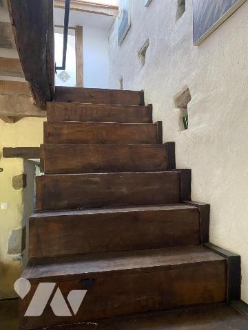EXCLUSIVITE  - MAISON ATHYPIQUE AVEC CACHET  et TERRAIN