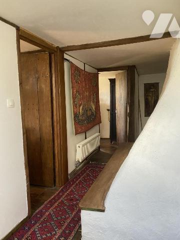 EXCLUSIVITE  - MAISON ATHYPIQUE AVEC CACHET  et TERRAIN