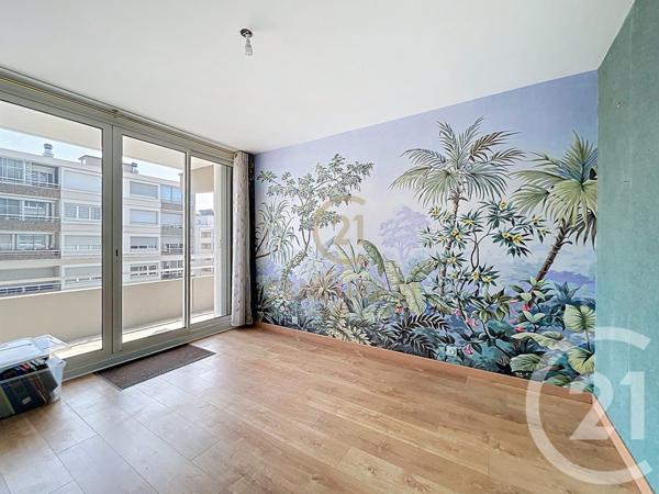 Appartement T5 à vendre  4 pièces - 92 m2 LYON - 69008