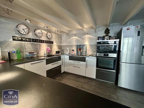 Appartement à vendre 4 pièces 121m² Sète (34200)
