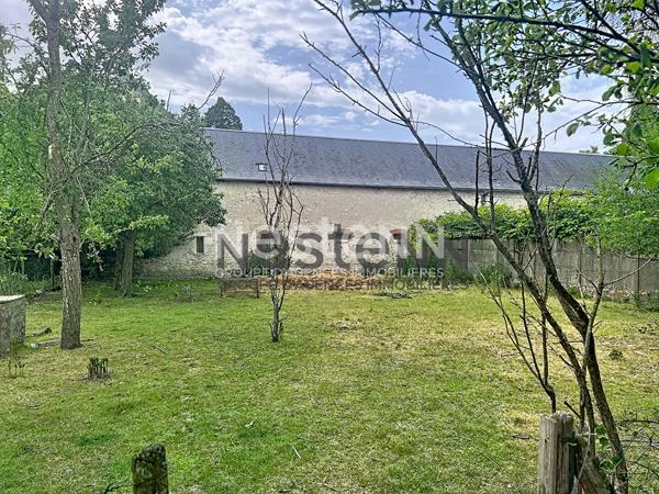 maison de charme, beau séjour de 45 m²  à Cheverny, centre bourg