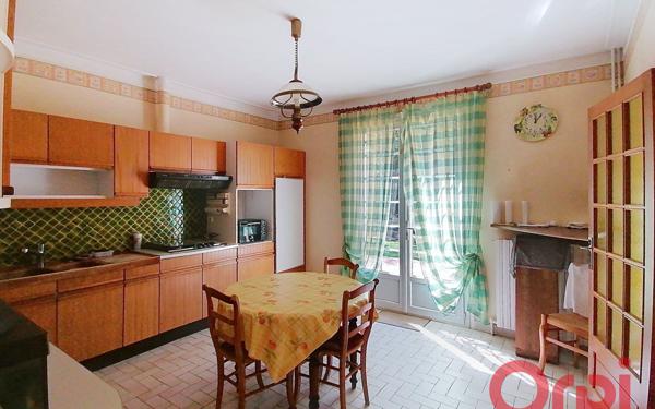 Maison à vendre    6 pièces •  Auzouer-en-Touraine