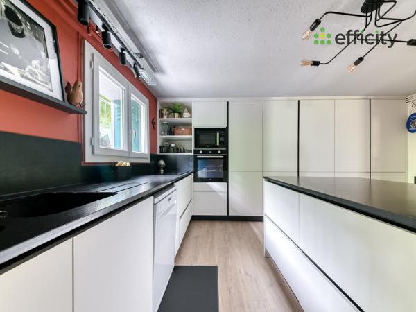 Maison 11 pièces - 238 m² Bien prestige