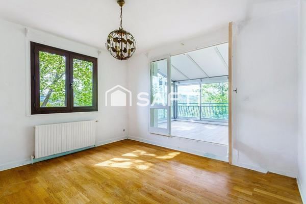 GIVORS (Plateau Montrond) : MAISON DE 185 M² | TERRAIN DE 3400 M² | TRIPLE POTENTIEL LOCATIF