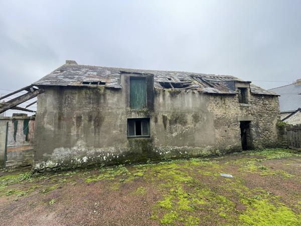 La Turballe (44420) propriété à rénover entièrement, projet immobilier ou d’investissement.