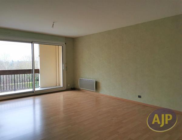 Location appartement Segre : 622 € - AJP Immobilier Segré