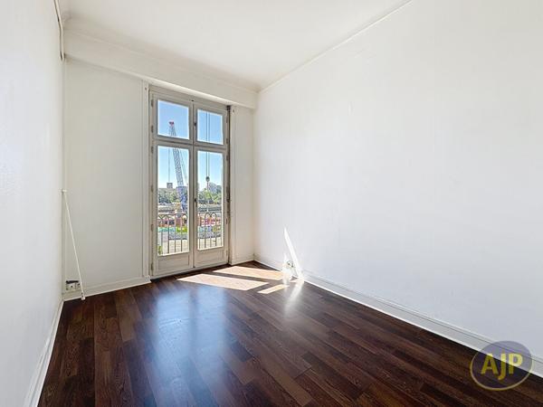 Location appartement Nantes : 989 € - AJP Immobilier Nantes Ouest