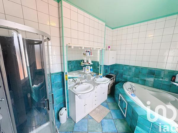 Maison à vendre 6 pièces 181 m² La Couronne