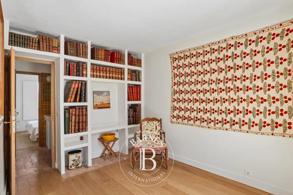 Paris 6ème, Appartement 2 Chambres -  75 m² à vendre