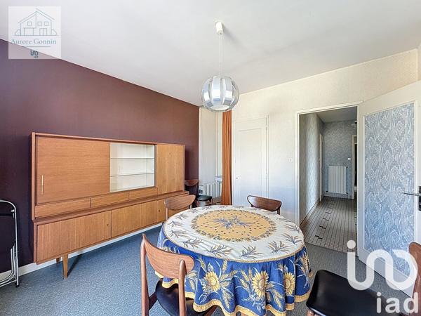 House for sale 5 rooms 93 m² Yzeure