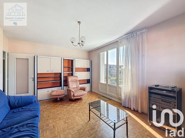 House for sale 5 rooms 93 m² Yzeure