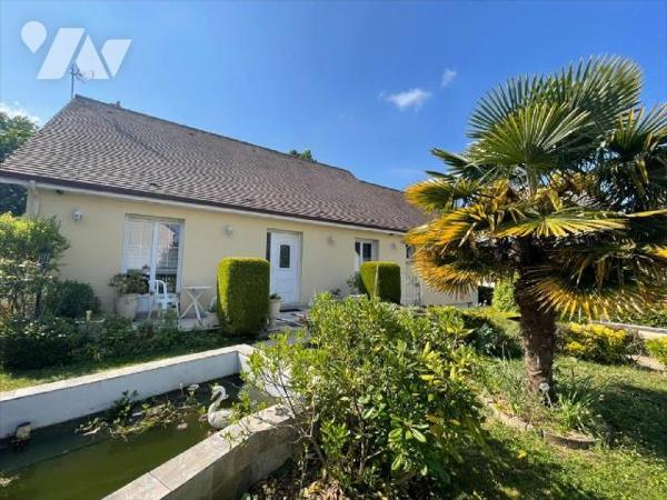 A FALAISE  "Chez des Notaires à Mes Côtés, état impeccable pour cette maison individuelle à ven...