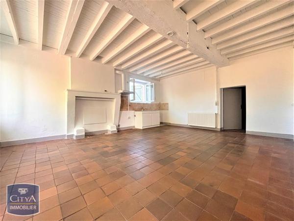 Appartement à louer 4 pièces 103.98m² Saint-Quentin-de-Baron (33750)