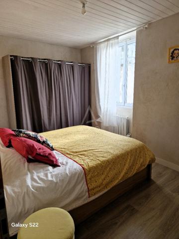 MAISON DE CARACTÈRE RÉNOVÉE  5 MINUTES DE LA ROCHELLE