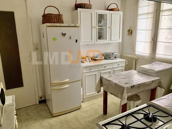 Proche du centre Ville + Balcon + Traversant + Lumineux + Garage +Cave