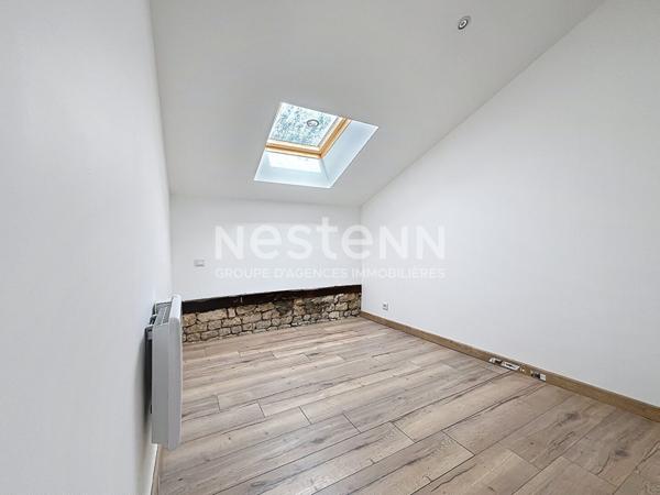 LUCON - MAISON DE VILLE