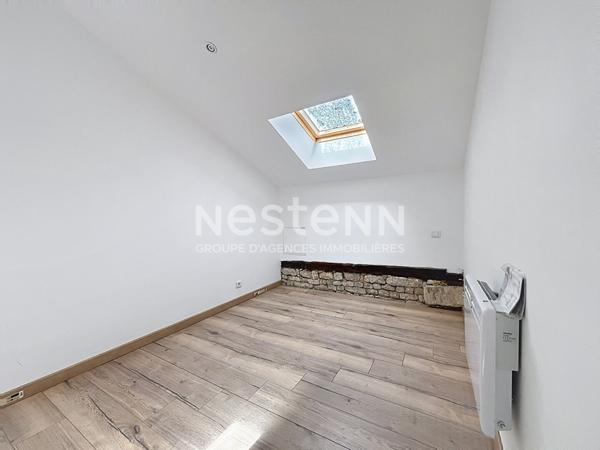 LUCON - MAISON DE VILLE