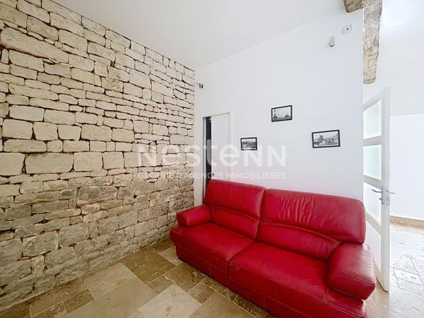 LUCON - MAISON DE VILLE