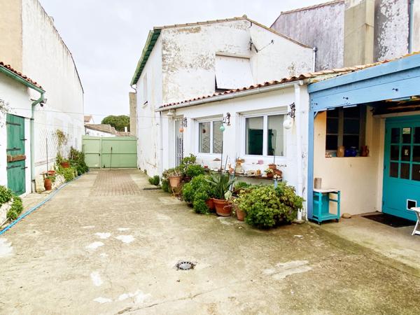 Maison de village à La Couarde