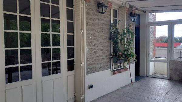 Maison avec local à rénover - Corbeil Essonnes 7 pièce(s) 386 m2