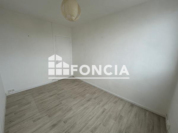 Location Appartement 4 pièces 70 m² - LE PANORAMIC Reims 51100
