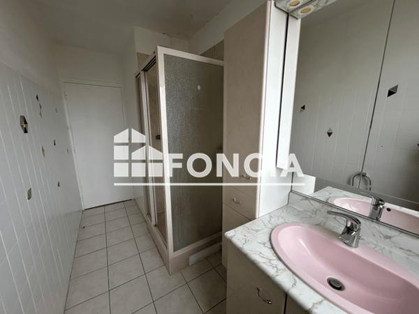 Location Appartement 4 pièces 70 m² - LE PANORAMIC Reims 51100