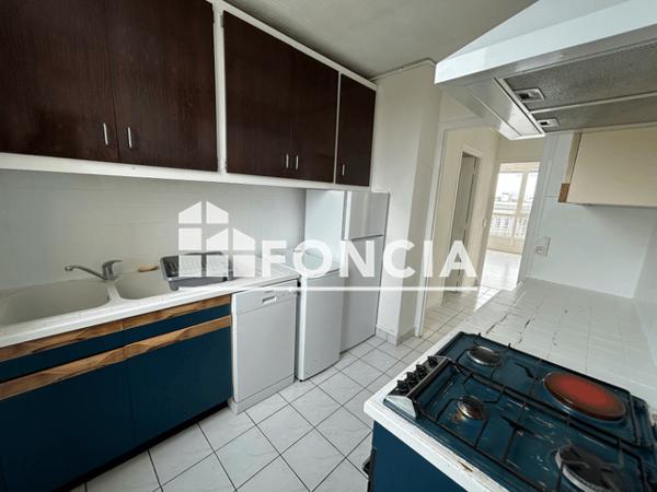 Location Appartement 4 pièces 70 m² - LE PANORAMIC Reims 51100