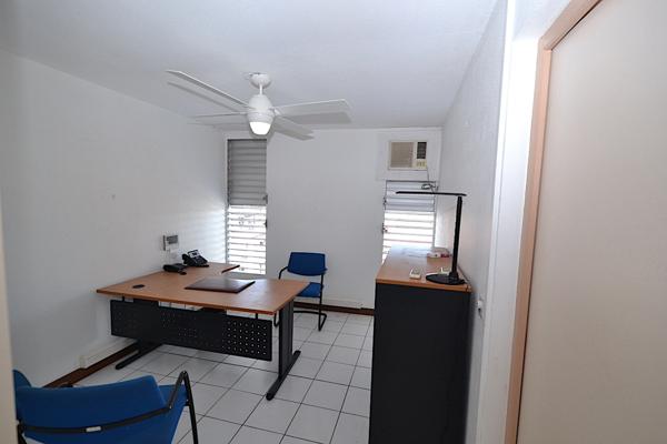 Pointe-à-Pitre (97110) Appartement T4 divisé en 3 unités pour professions libérales