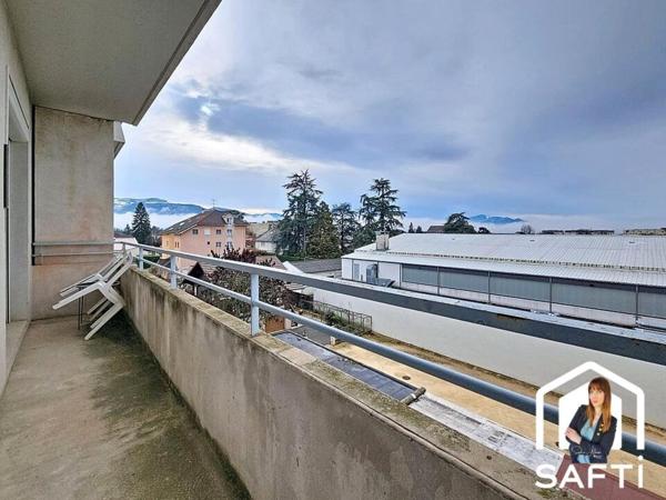 Lumineux T2 traversant au cœur de Saint-Marcellin