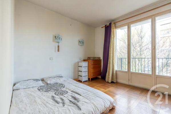 Appartement F4 à vendre  4 pièces - 87,51 m2 ST MAUR DES FOSSES - 94