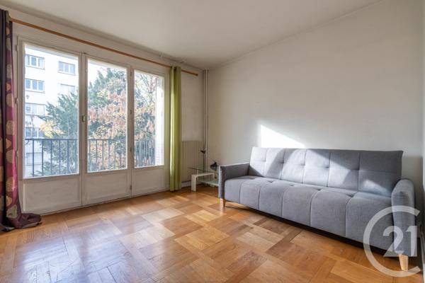 Appartement F4 à vendre  4 pièces - 87,51 m2 ST MAUR DES FOSSES - 94