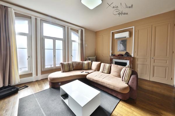 Maison à vendre 7 pièces proche de MONTREVEL EN BRESSE (01)