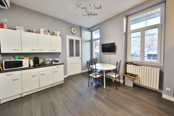 Maison à vendre 7 pièces proche de MONTREVEL EN BRESSE (01)