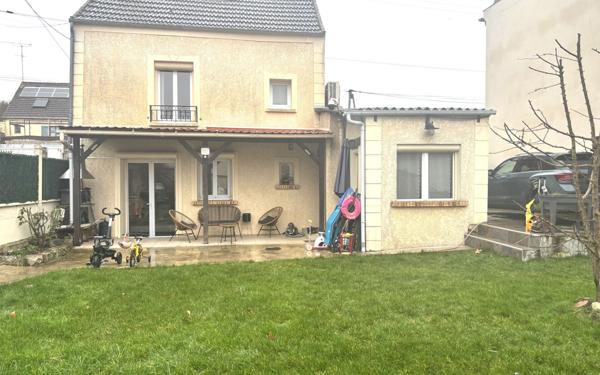 Maison à vendre    3 pièces •  Dammartin-en-Goële