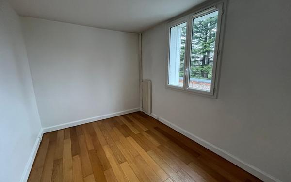 Appartement à louer    4 pièces •  L'Haÿ-les-Roses