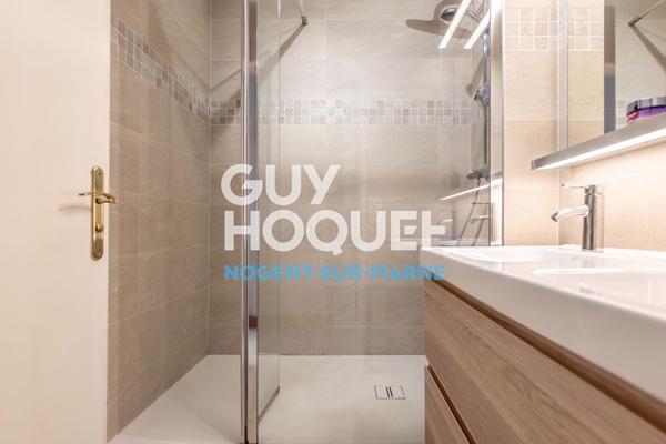 SUPERFICIE / 4 CHAMBRES / TERRASSE