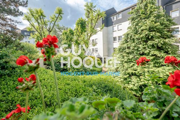 SUPERFICIE / 4 CHAMBRES / TERRASSE