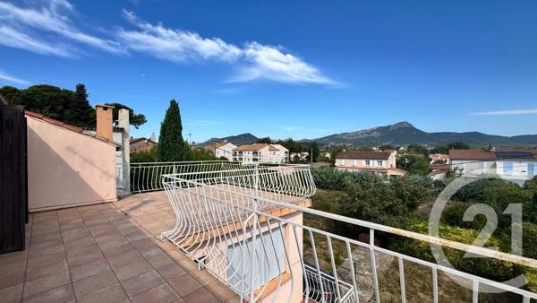 Maison à vendre  3 pièces - 78,78 m 2   LE PRADET  - 83