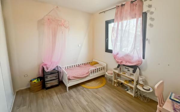 Maison à vendre    5 pièces •  La Ville-Dieu-du-Temple