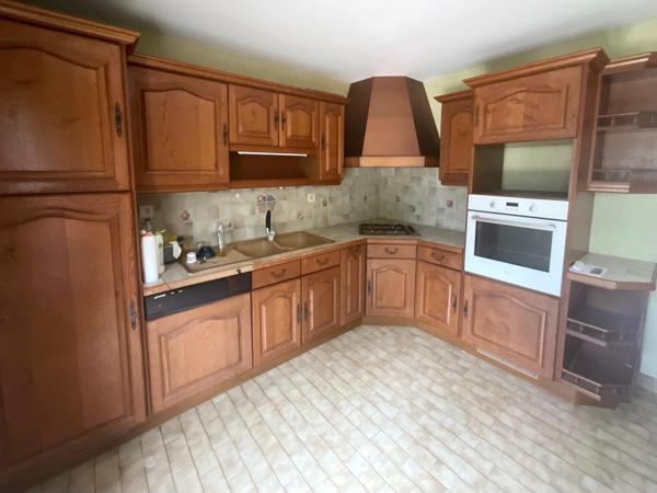 Maison à vendre, dans la commune de St Doulchard