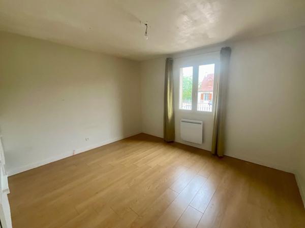 Maison à vendre, dans la commune de St Doulchard