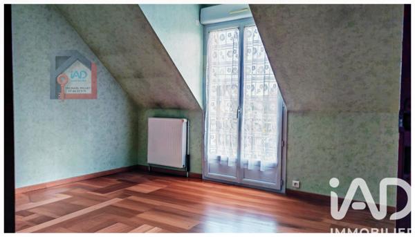 Maison à vendre 6 pièces 147 m² Saint-Doulchard