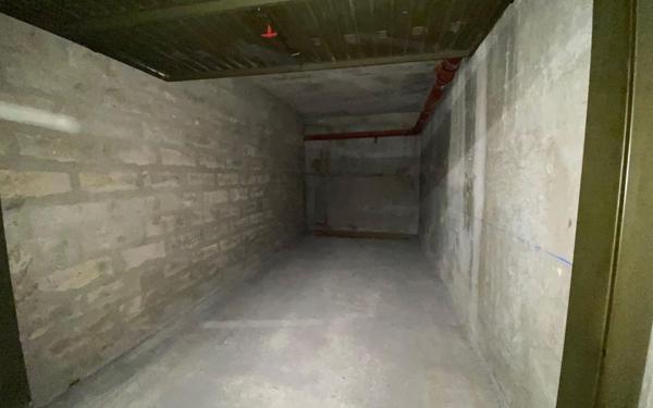 Stationnement à vendre    13 m2 Arcueil