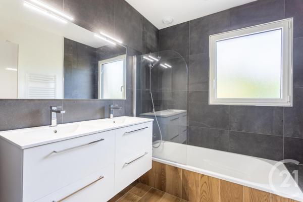 Maison à vendre  5 pièces - 143,93 m2 RIOM - 63