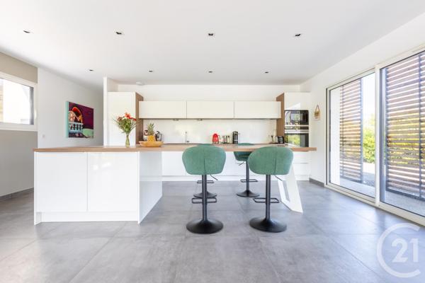 Maison à vendre  5 pièces - 143,93 m2 RIOM - 63