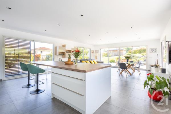 Maison à vendre  5 pièces - 143,93 m2 RIOM - 63