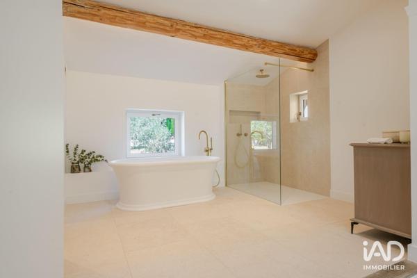 Maison à vendre 5 pièces 181 m² Gordes